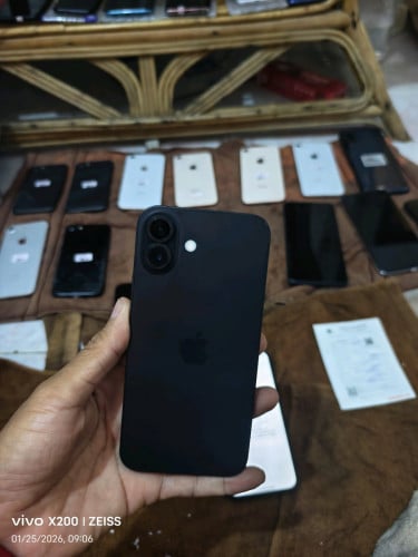 Iphone 12 តំឡើង16 128G ស្កេន