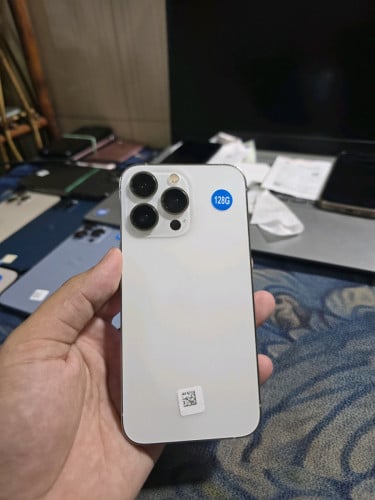 IPhone 13 Pro សំណុំសុនណែន ស្អាតដូចរូប លក់245$