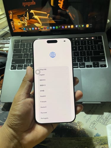 iPhone 16 Pro Max - ជាប់ iCloud 465$