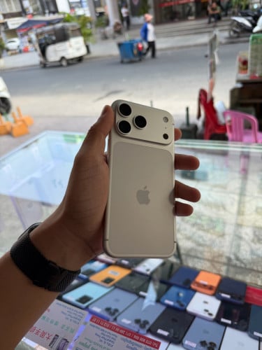 iPhone 17 pro max 512G ZA 99.9% Silver color