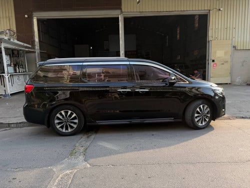 Kia Carnival 2015