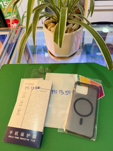 Mi 13 5g case sreen 8$