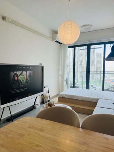 Minimalist living short stay condo for rent