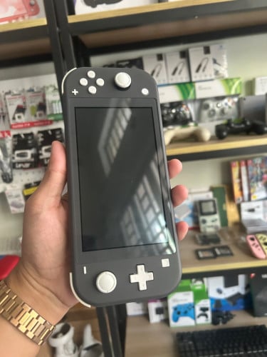 Nintendo switch lite JB 128gb