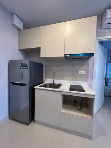 Parkland condo for rent