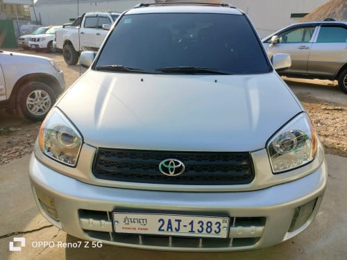 RAV4 ឆ្នាំ 02/ឡានស្អាតថ្មី