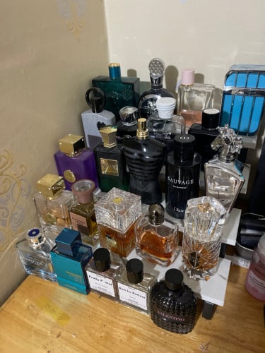 Resell all  perfume in this photos