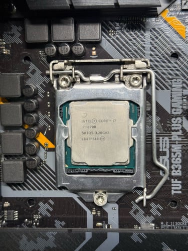 Sell CPU intel I7 8700