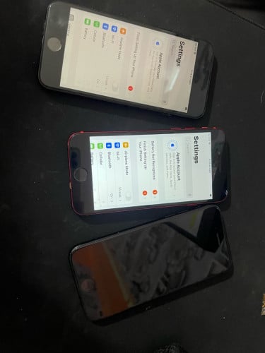 Sell iPhone SE 64G LLA លក់ទាំង3 150$