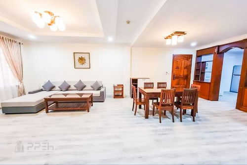 Spacious Penthouse  4 Bedrooms in BKK1