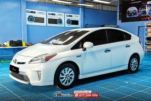 Toyota Prius 2012 Plug-In Hybrid