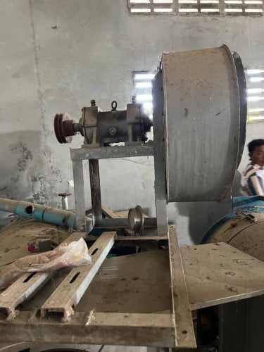 ម៉ាស៊ីនបោកគក់មួយឈុតដូចរូបលក់បន្ទាន់