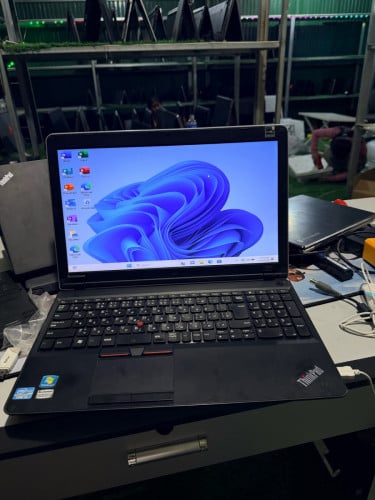 ផេកពូអាយធី