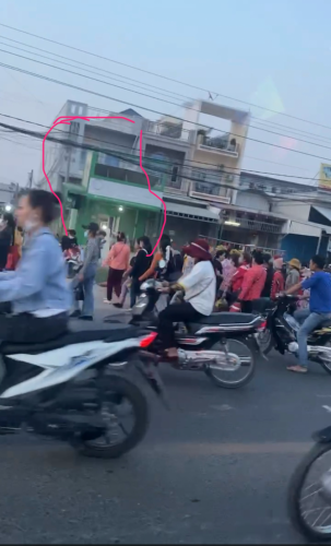 ផ្ទះរកសុីមុខរោងចក្រ