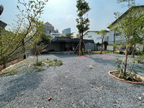 ដីសម្រាប់លក់ នៅសង្កាត់ផ្សារដើមថ្កូវ