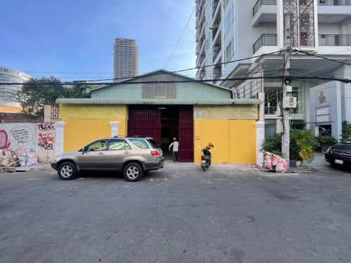 ឃ្លាំងសម្រាប់ជួល នៅសង្កាត់បឹងកេងកង៣