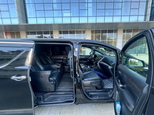 ស្តេចឡាន