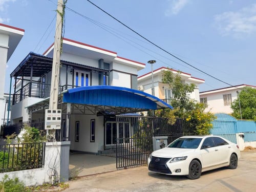 វីឡាមានការតុបតែងស្អាតស្រាប់ ដាក់លក់បន្ទាន់ នៅបុរី ស៊ីអេស បាត់ដឹង