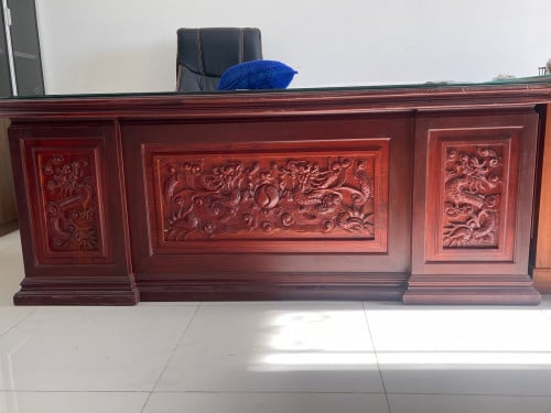 តុការិយាល័យ ឈើគ្រញូង ក្បាច់នាគ