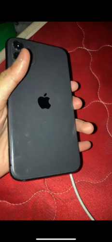 លក់100$ប្រញ៉ាប់លុយទូរស័ព្ទប្រេីប្រាស់ផ្ទាល់