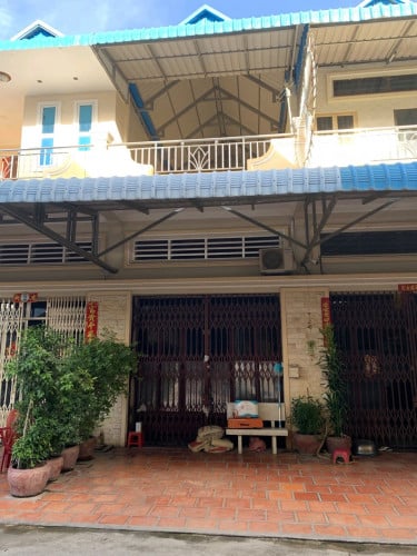 ផ្ទះជួលនៅផ្លូវ 2004 ជិតផ្សារសិនជូរី