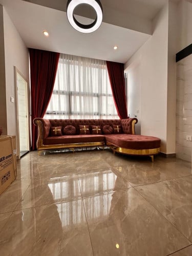 ខុនដូរបឹងកកលក់ប្រញាប់ 28500$