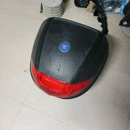 ម្ចាស់គេចង់លក់30$ធុងក្រោយpcxស្អាតទាំងក្នុងនឹងក្រៅឡុកសោបាន