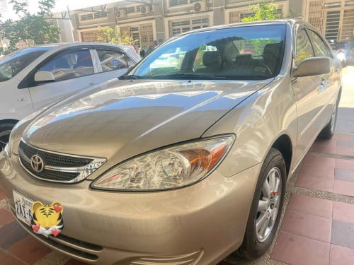 លក់ Camery xle