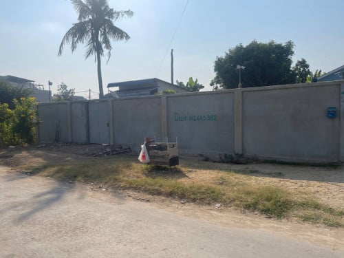 ដីលក់ Land for Sale