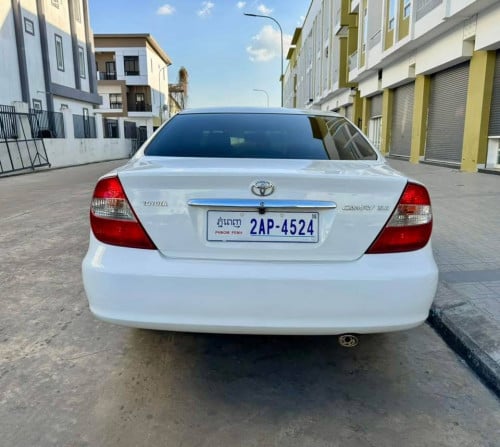 #Toyota Camry XLE ឆ្នាំ 02ដំបូលបិទមេឡានថ្មីលះ ធានាឡានស្អាតមិនកាត់ត