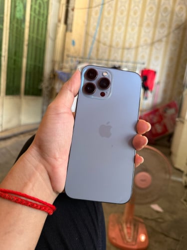 13 pro max 128g ណែនប៉ែសស្អាត96% 97%