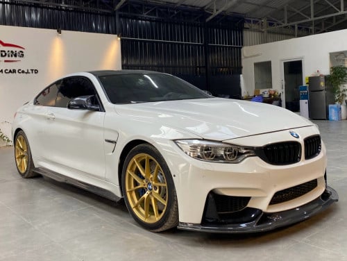 BMW M4 2015 ក្រដាសពន្ធ