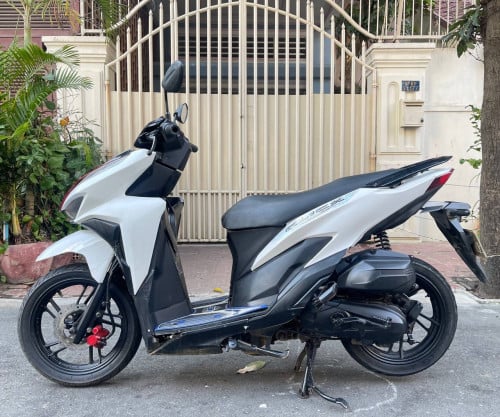 CCPN GEELI (110cc, year2019, 730$) have all documents