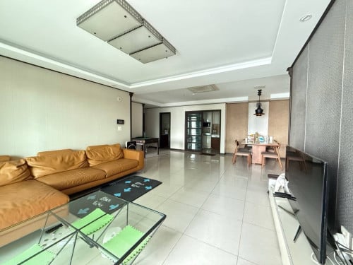 Condo for rent at de castle bkk1
