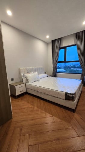 Crown Condo For Rent