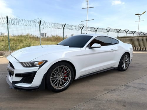 Ford Mustang 2015 full