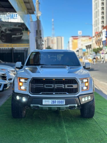 Ford Raptor F-150 ឆ្នាំ 2017 Full Option 🎉