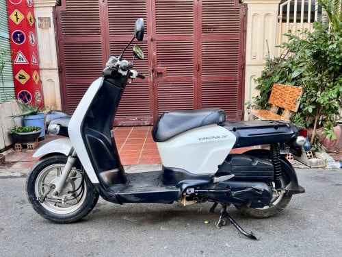 HONDA BENLY 570$ , 50cc , 2011 , Japan have lD card