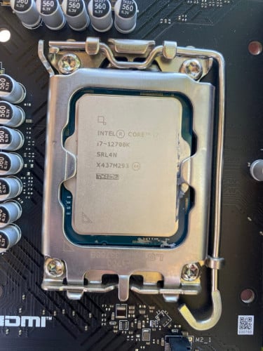 I7 12700K + MB H610 + Ram 32G 3600hz 410$ ធានា 3ខែ0962464246