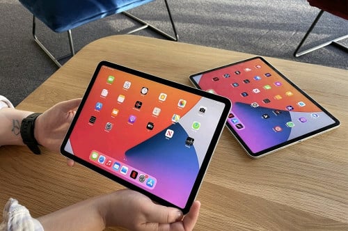 IPad Pro M1 Sim 128G នៅស្អាតសុំណុំសុីន