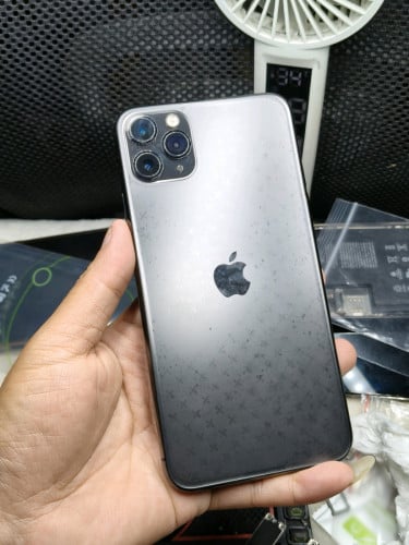 iPhone 11PM No Scan 64G អេក្រង់ថ្មី ខូច Camera 0.5 ប្តូរថ្មស៊ីនម៉ាសុីនមិនទាន់ជួសជុលលក់ 115$