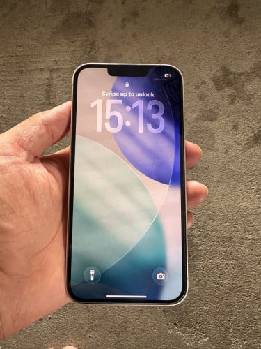 iPhone 13 ឈូកណែន