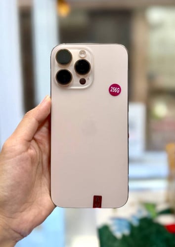 IPhone 16 Pro Max ទំហំផ្ទុក (256G) តួស្អាត 98% Model X/A Color Desert