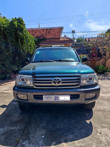 Land  Cruiser 2000 (ម៉ាស៊ូត24V)