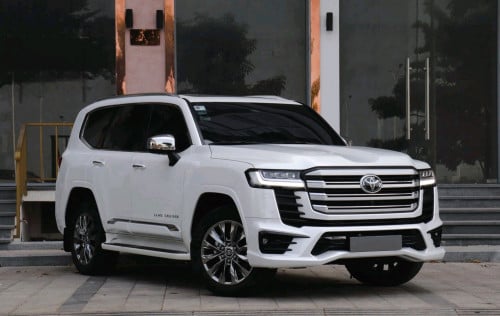 Land cruiser vxr twin Turbo 2025