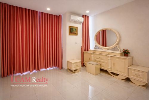 Link Villa LA For Rent In Borey Peng Huoth Beoung Snor