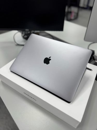 Macbook Pro 13’ (2017) i5 Ram 8G | SSD 256G