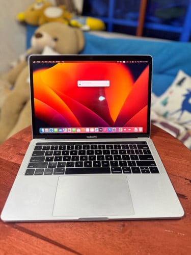 MacBook Pro 2017 13 Inch