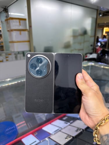 Oppo Find N3 Black Global Sim2 Ram16GB HD512GB Phone Condition 90% , ជាំអេក្រង់ក្នុង&ឆ្នូត១ខ្សែ