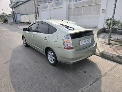 Prius 07 hf  លក់